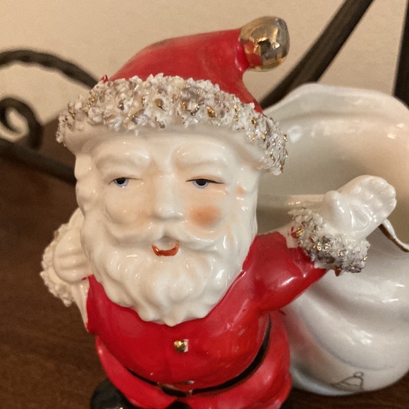 Vintage spaghetti Santa’s.   Japan - Picture 2 of 7